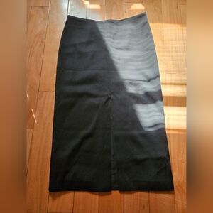 H&M Black Mid-Length Pencil Skirt